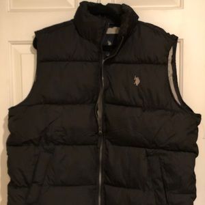 Polo vest